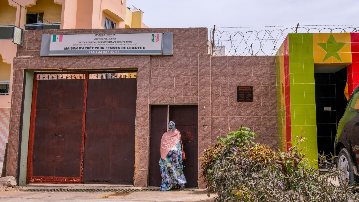 Why women have an especially tough time in Senegal's prisons